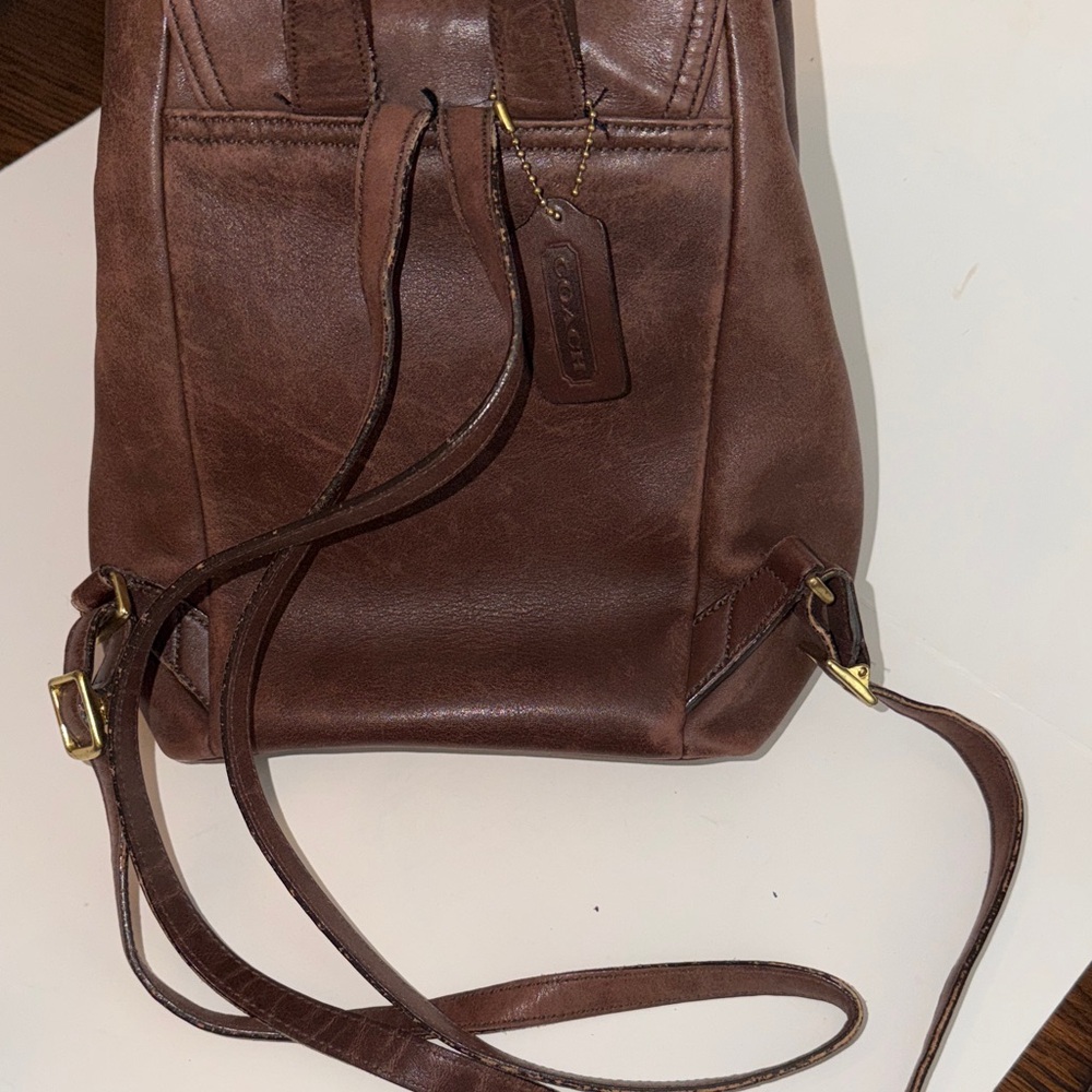 Vintage 90’s early 00’s Coach Dark Brown Leather Backpack - Picture 8 of 13